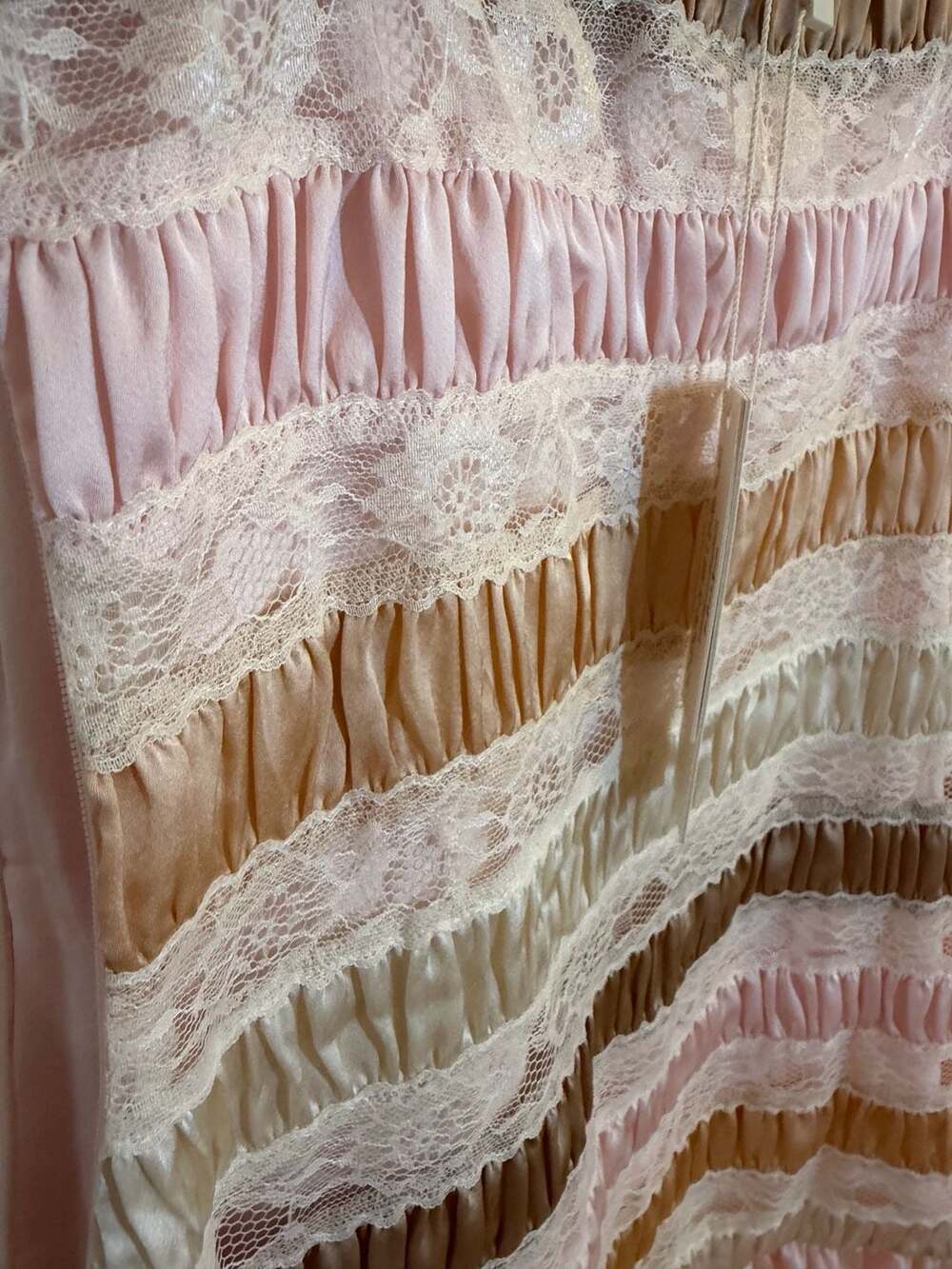 For Love & Lemons Pink and Gold Lace Ruffle Mini Dress Size XS - Picture 11 of 11
